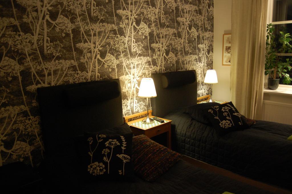 Brunnsgarden Bed & Breakfast Шеллефтео Номер фото