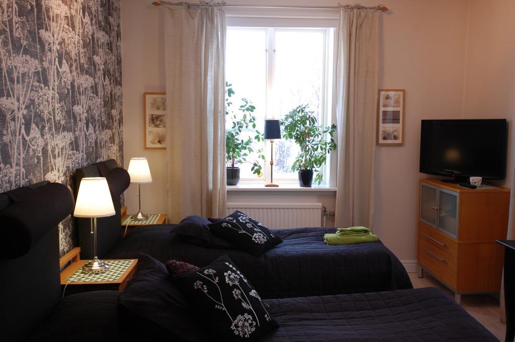 Brunnsgarden Bed & Breakfast Шеллефтео Номер фото